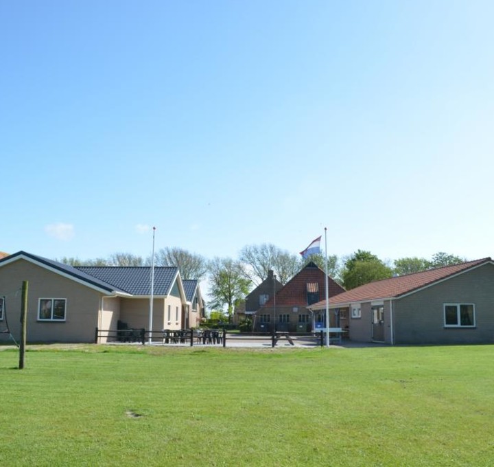 Gruppenunterkunft und Ferienhaus Kloosterhiem Sportplatz