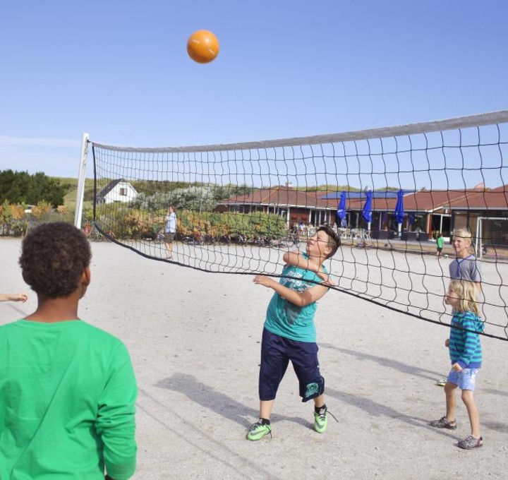 Gruppenunterkunft Sier aan Zee - Sportplatz